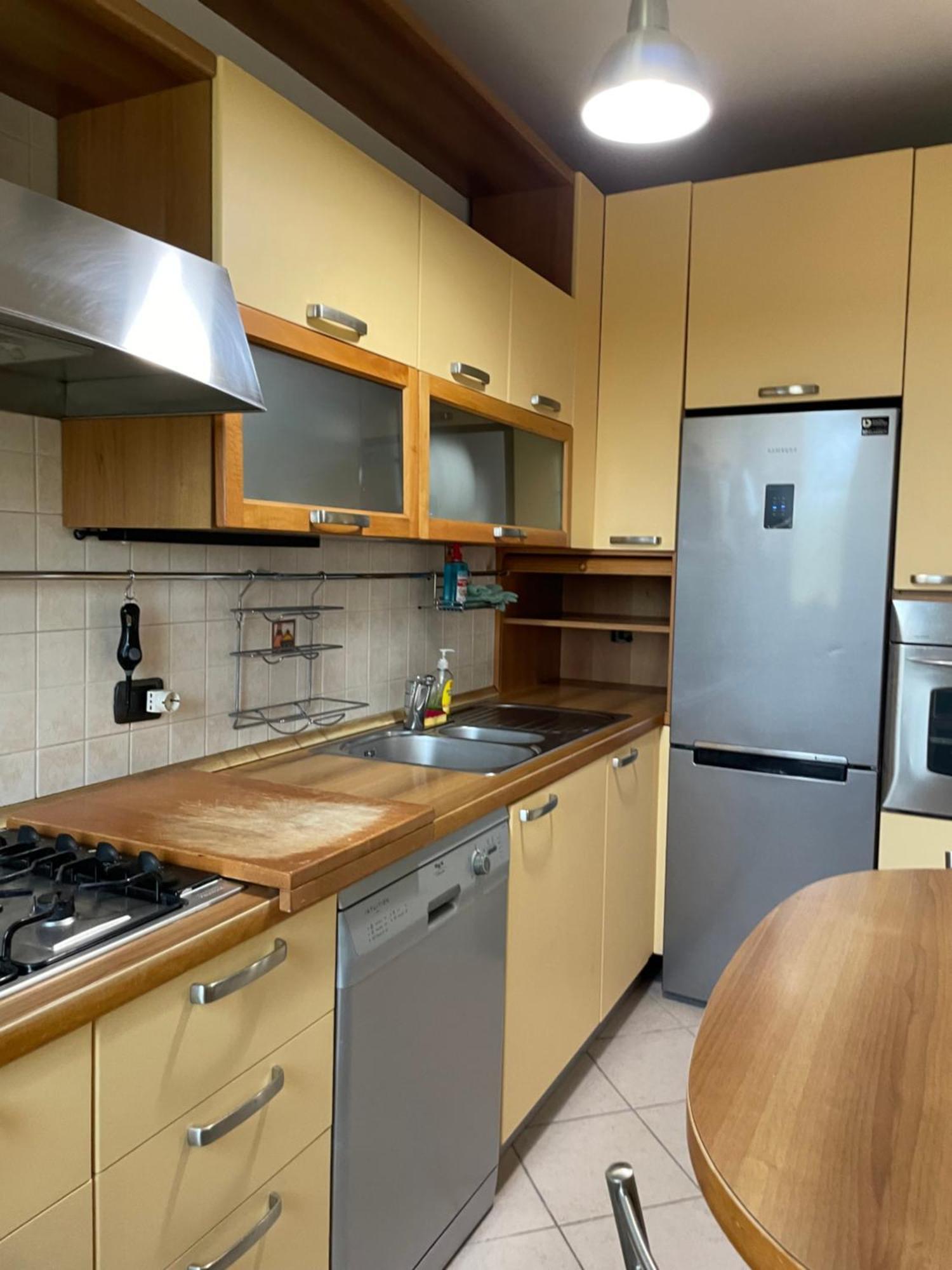 Pm 2 Via De Gasperi Guest House Роцано Екстериор снимка